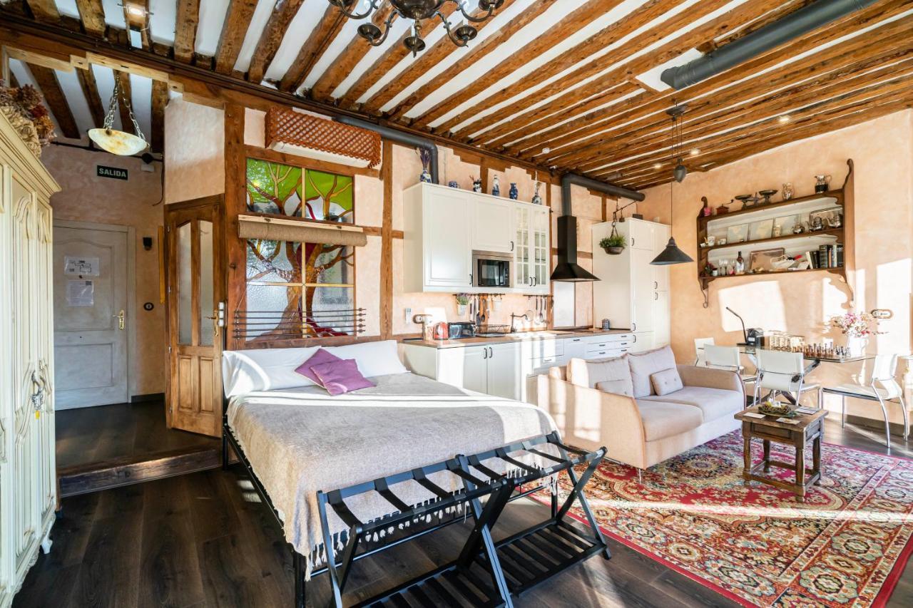 Appartement 1851: Exceptional 19th Century In Madrid